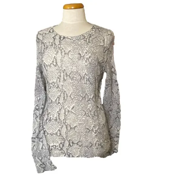 🌹Gray Wool Sweater🌹 Python Snake Print - Picture 1 of 5